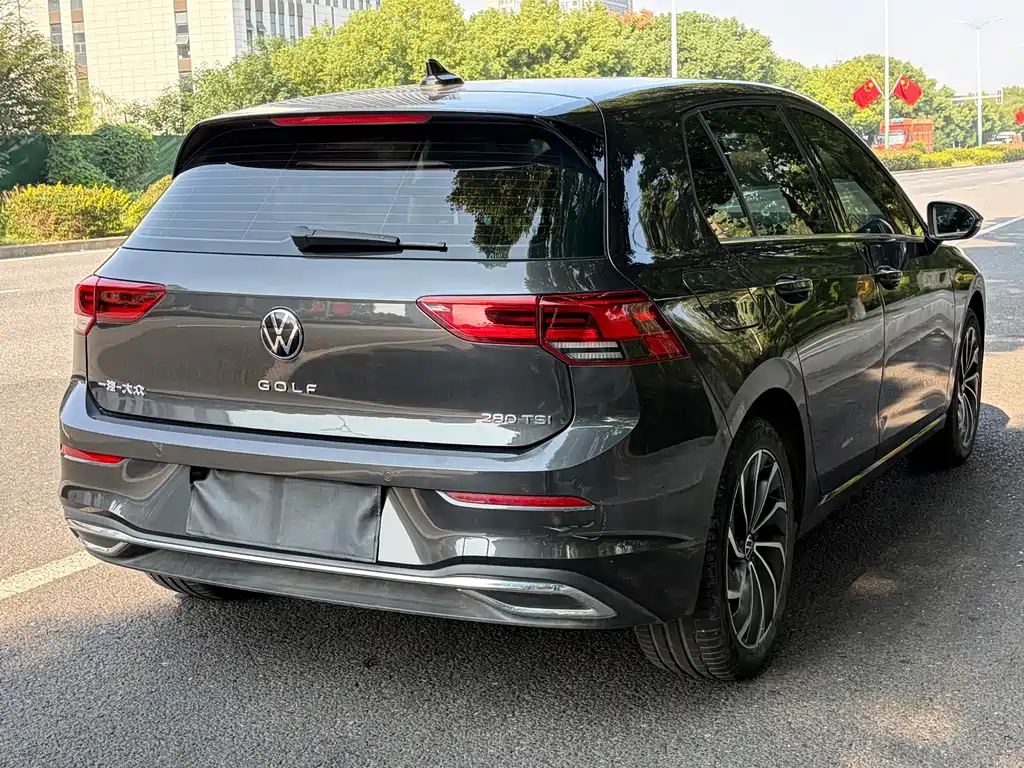 Volkswagen Golf — миниатюра 6