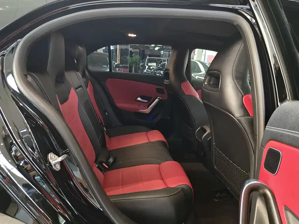 MERCEDES-BENZ A CLASS AMG