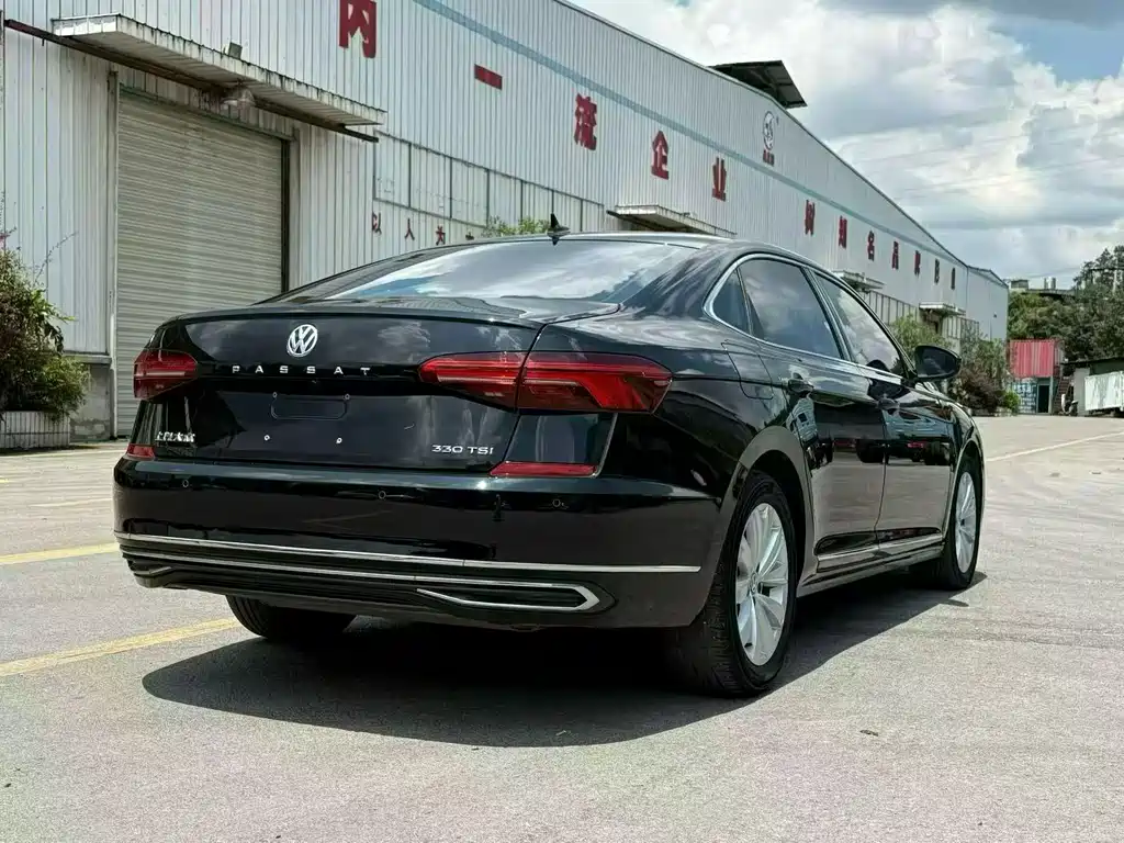 Volkswagen Passat — миниатюра 9
