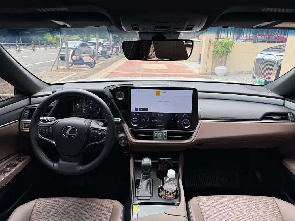 Lexus ES — миниатюра 5