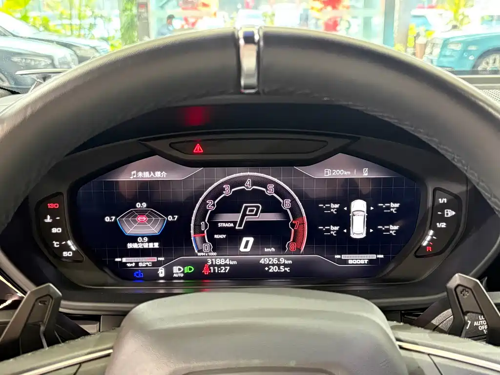 Lamborghini Urus — миниатюра 10