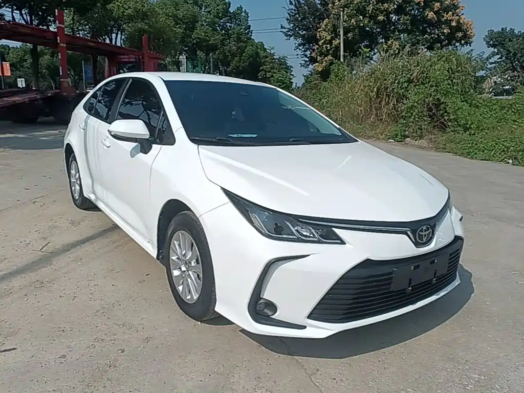 Toyota Corolla — миниатюра 4