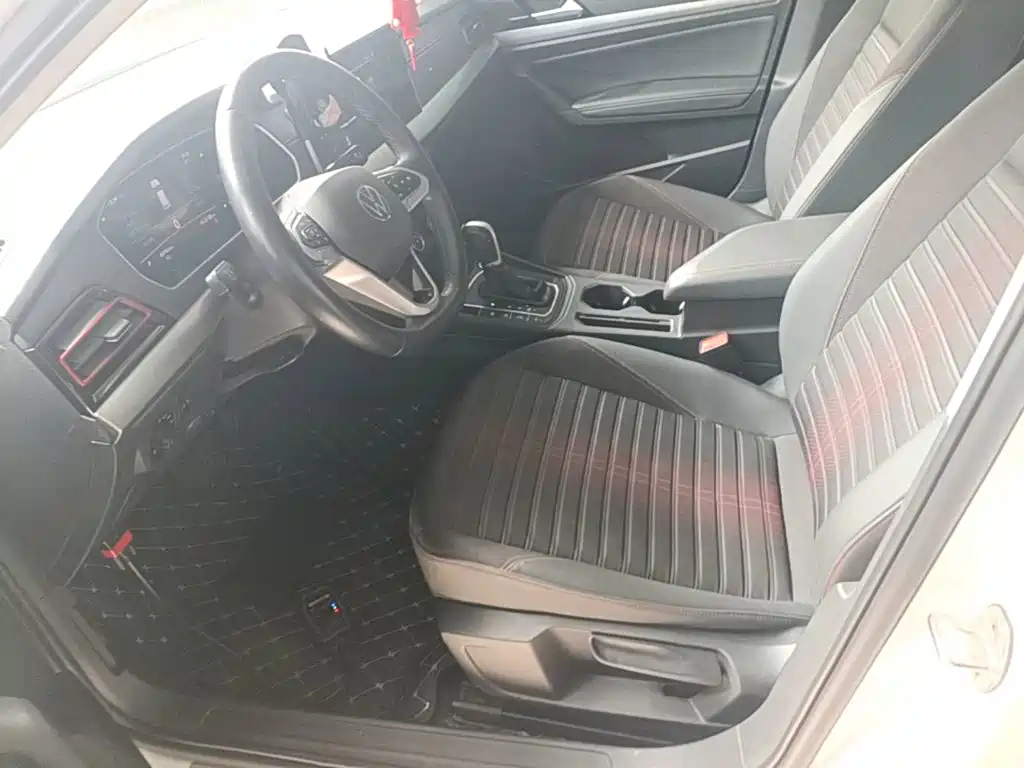 Volkswagen Lavida — миниатюра 15