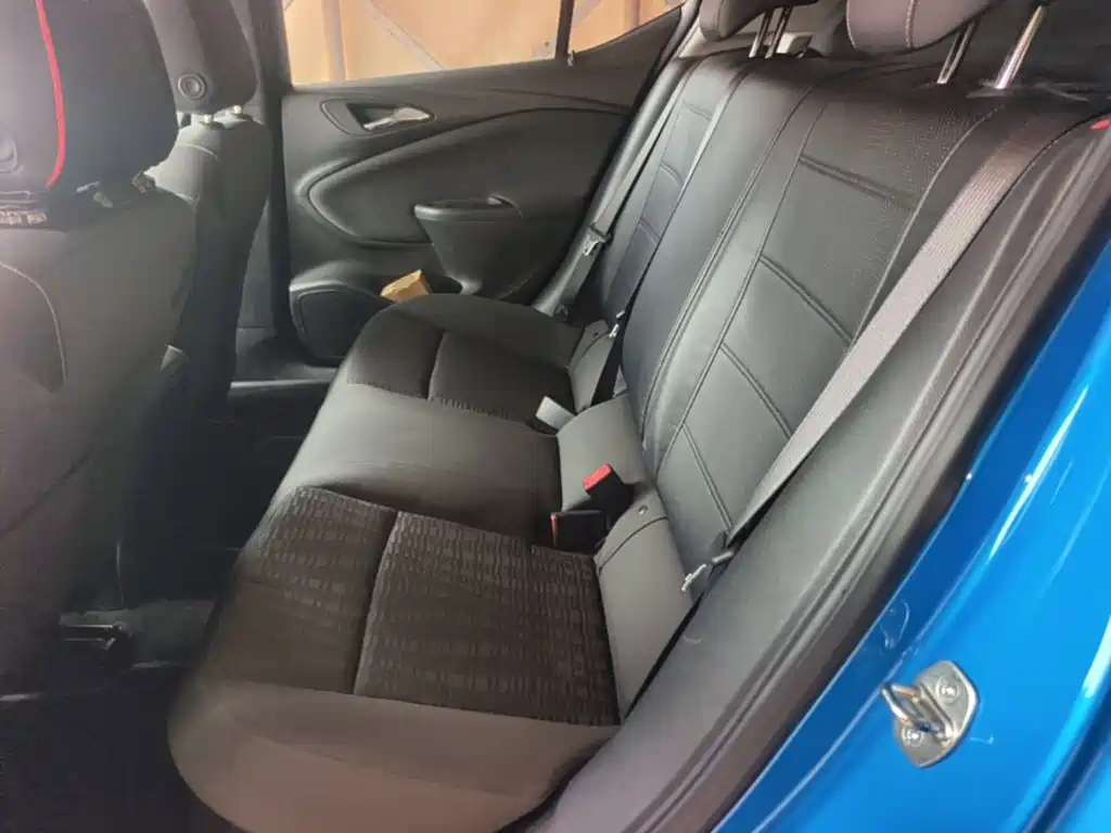 Buick Verano — миниатюра 22