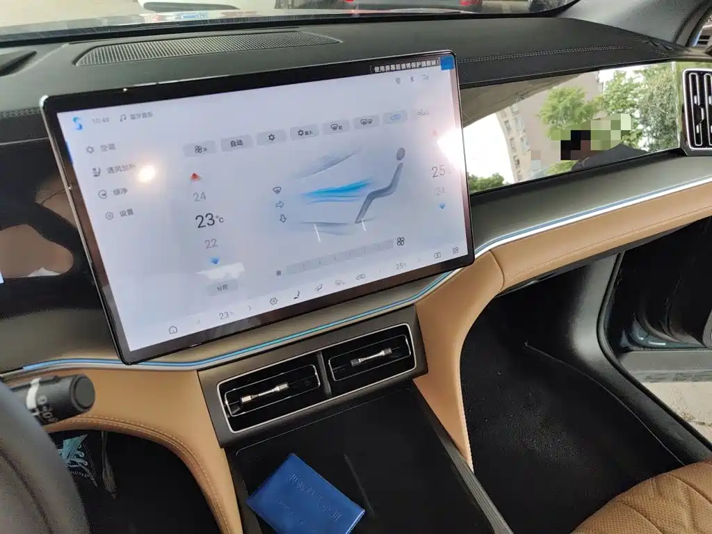 BYD L DM-i — миниатюра 10