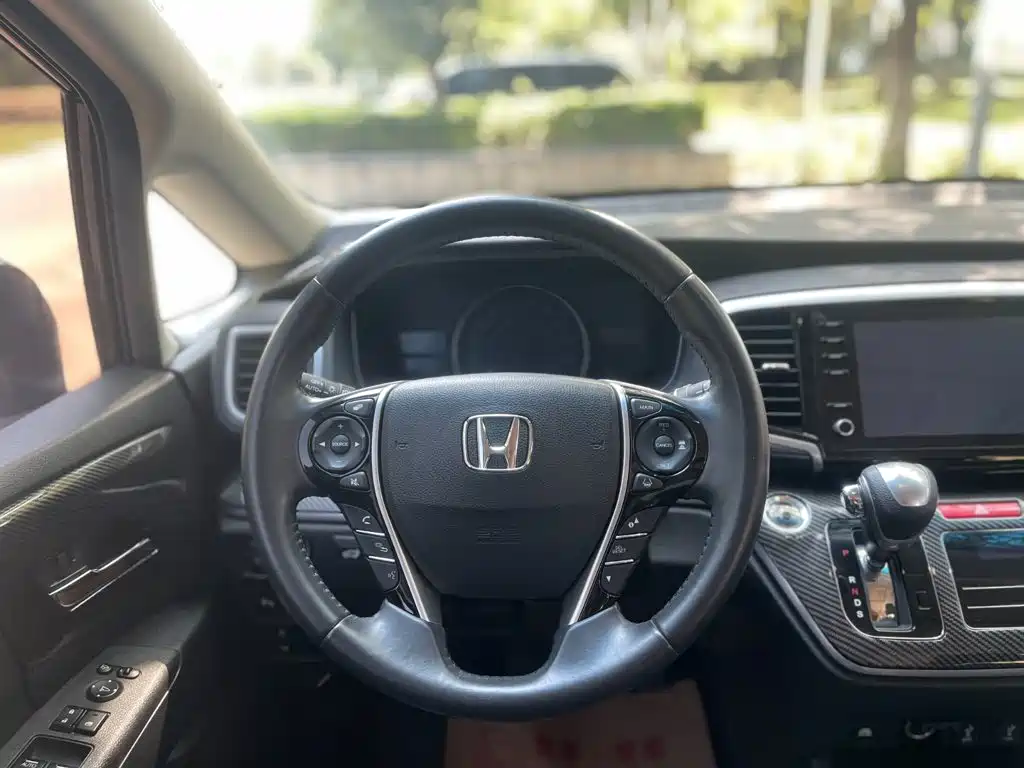 Honda Odyssey — миниатюра 20