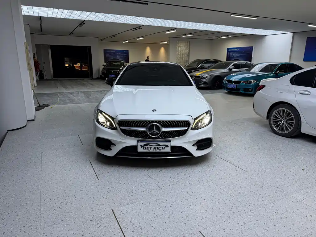 Mercedes-Benz E-Class (Import) — миниатюра 2
