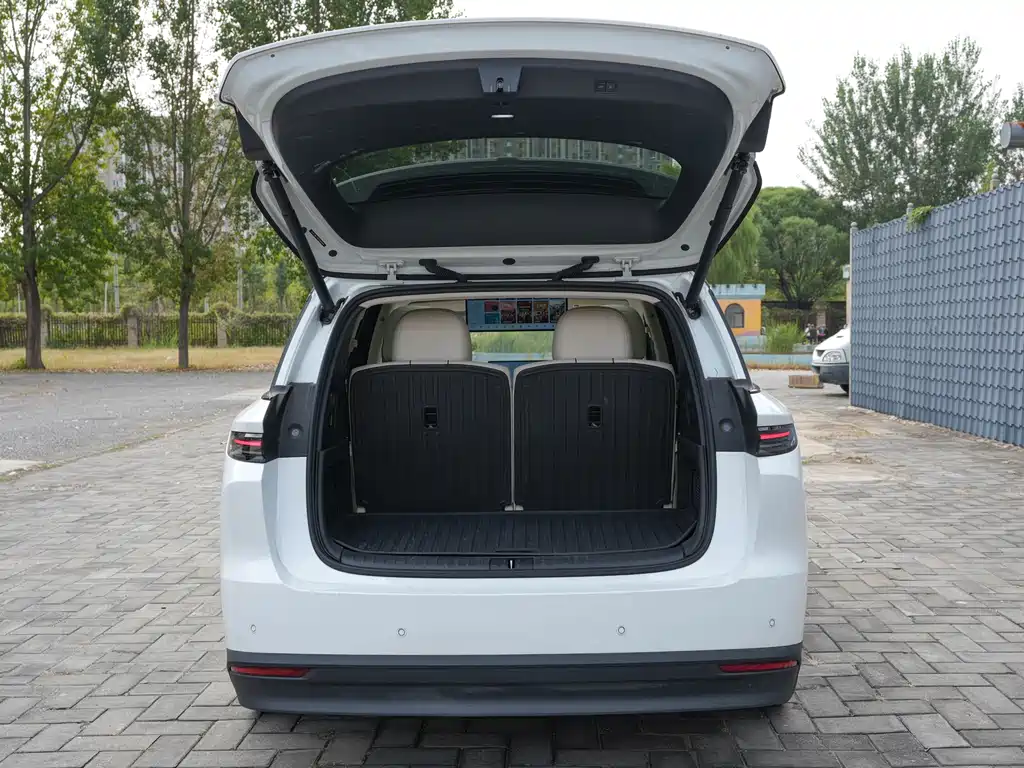 Li Auto Li i8 — миниатюра 18