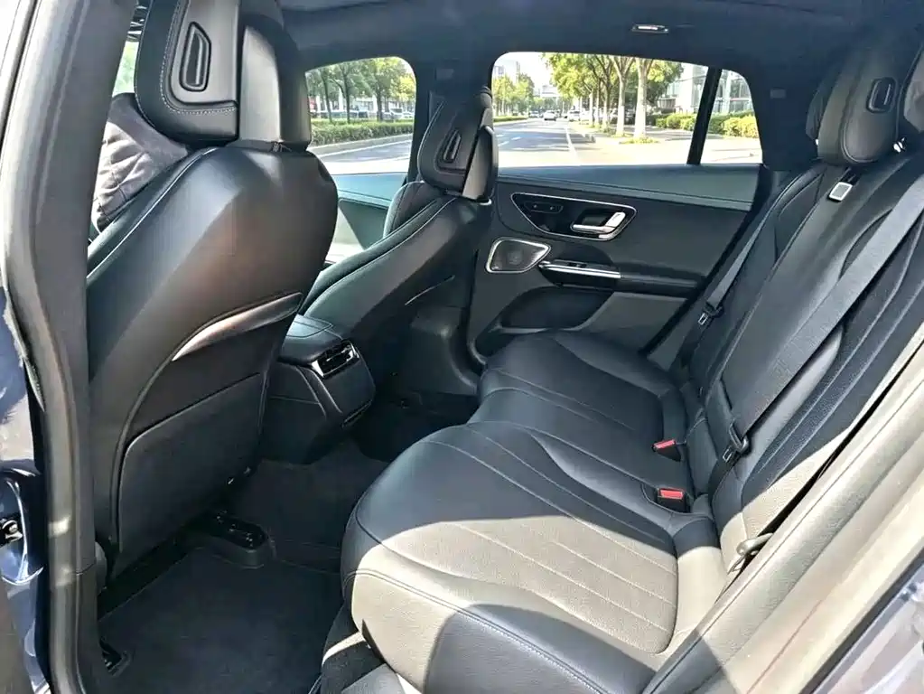 Mercedes-Benz EQE — миниатюра 7
