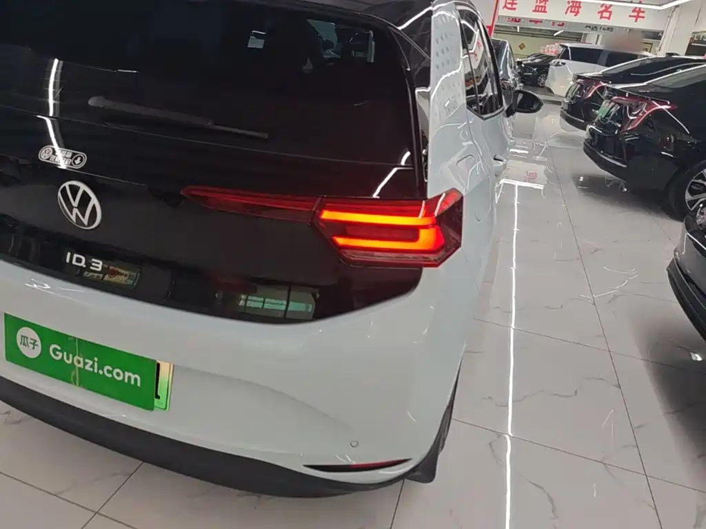 Volkswagen ID.3 — миниатюра 8