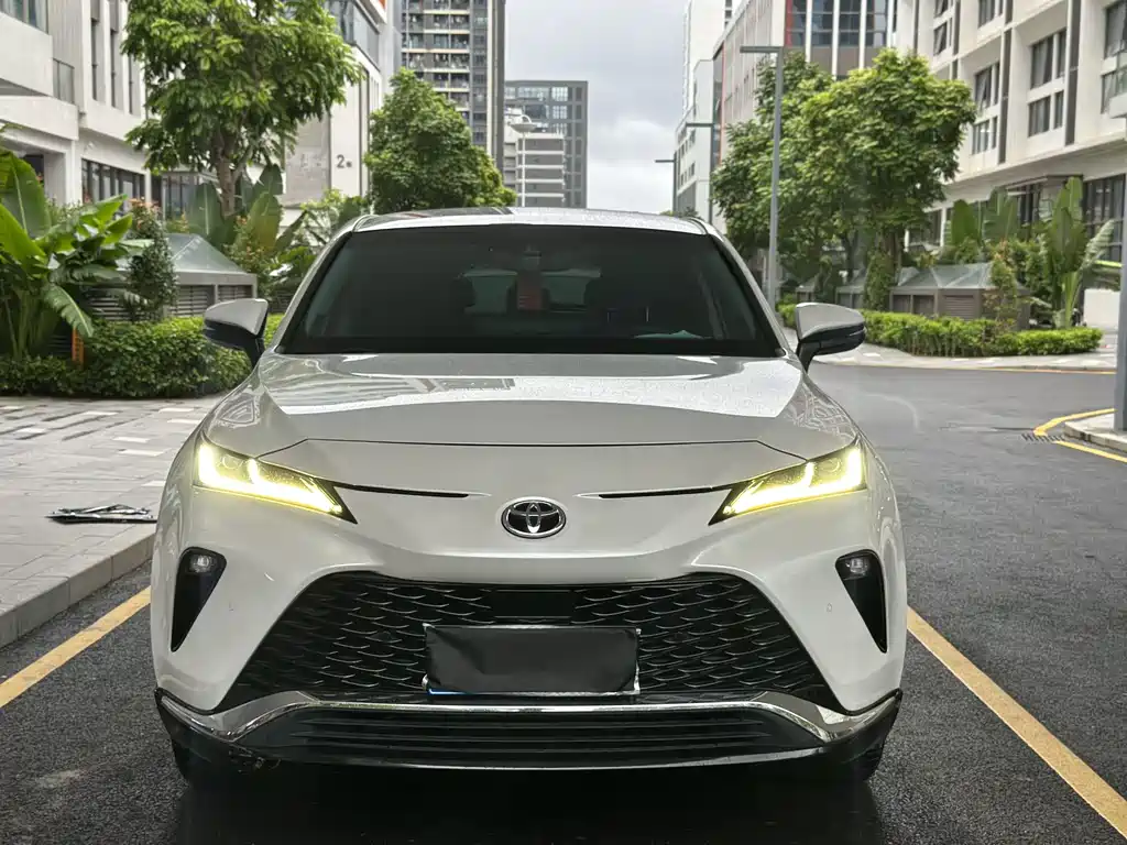 Toyota Venza 2022 2.0L CVT Luxury