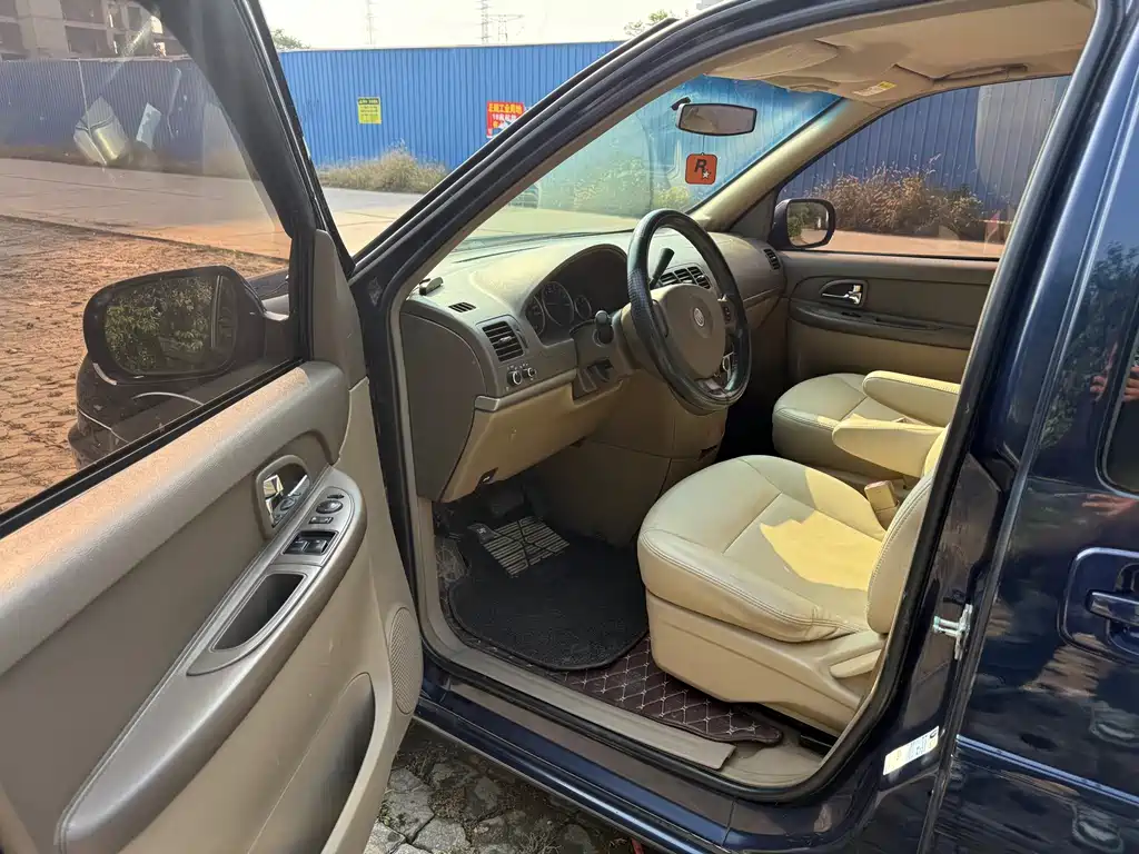 Buick GL8 — миниатюра 4