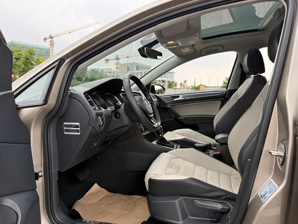 Volkswagen Golf — миниатюра 7