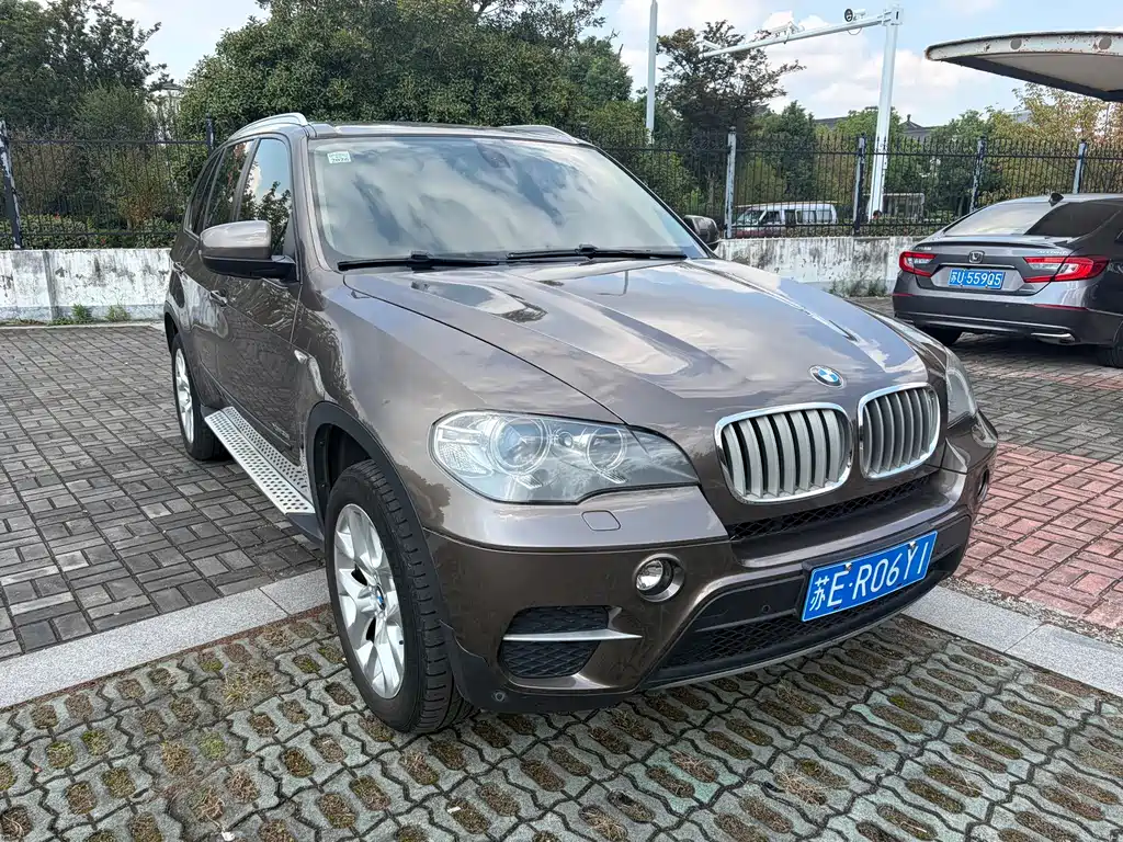 BMW X5 (Import) — миниатюра 2