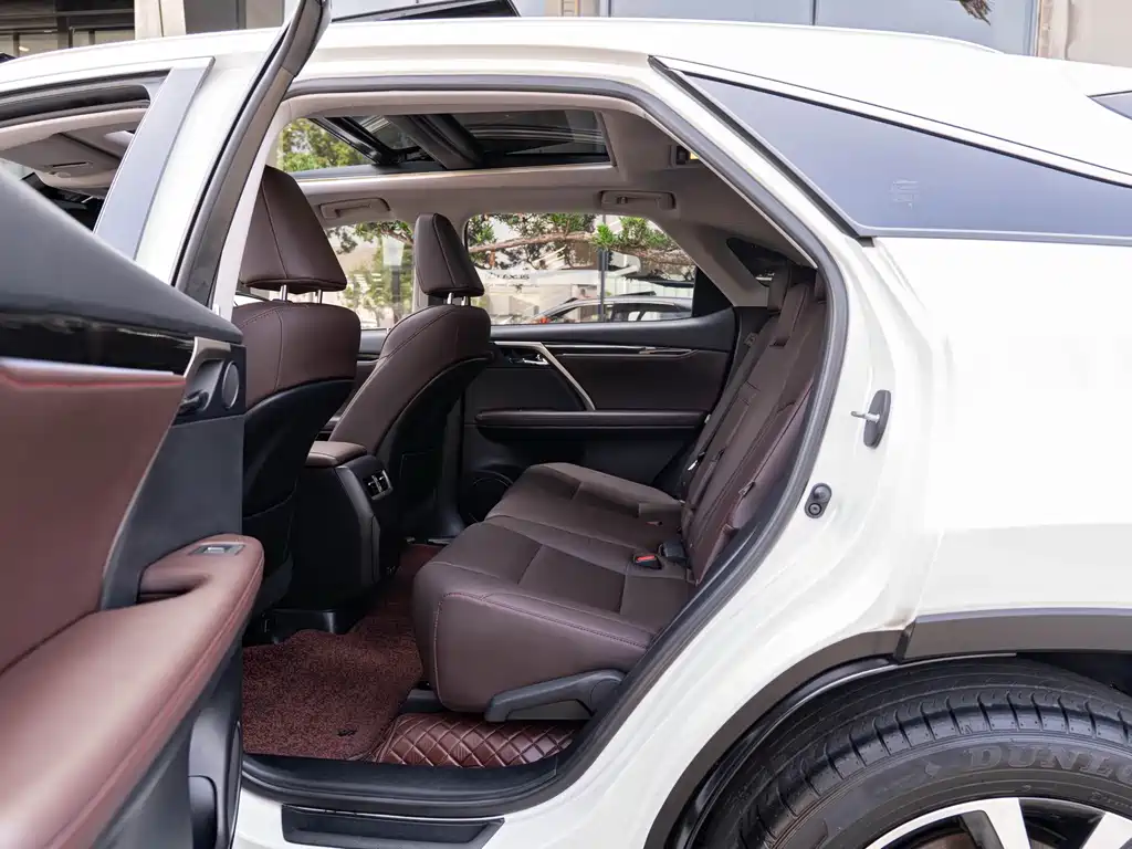 Lexus RX — миниатюра 10