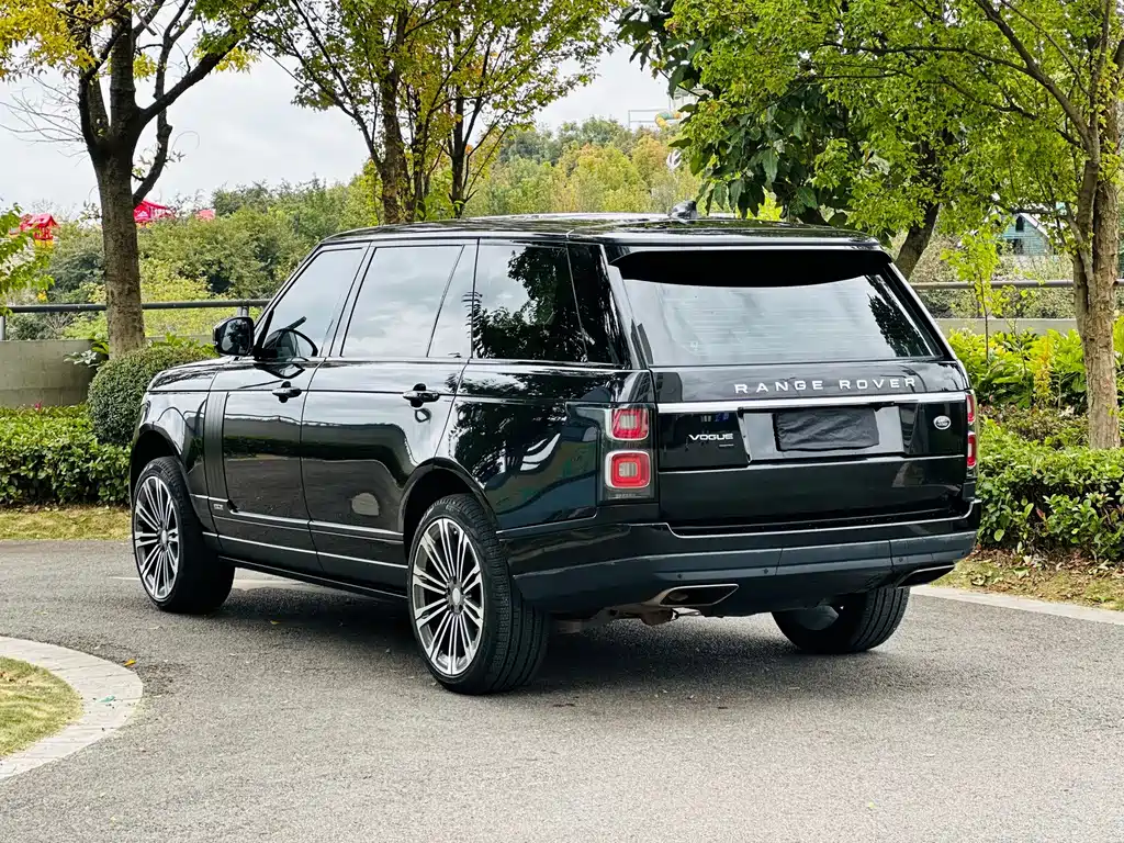 Land Rover Range Rover — миниатюра 10