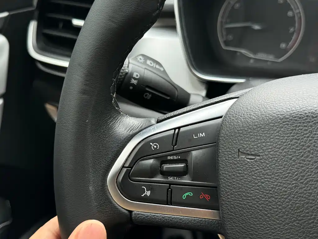 GEELY AUTOMOBILE BINYUE