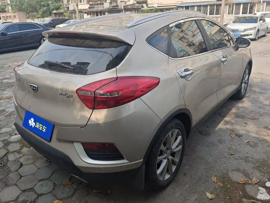 Geely Emgrand GS — миниатюра 3