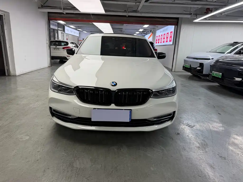 BMW 6 Series GT — миниатюра 2