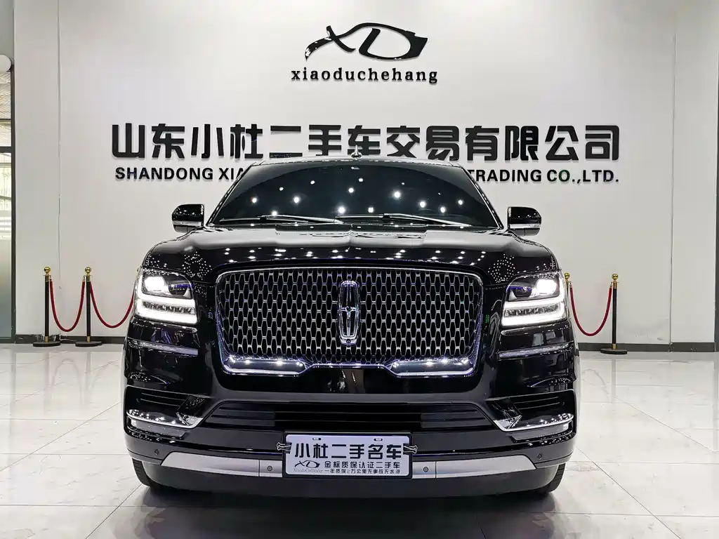 Lincoln Navigator — миниатюра 3