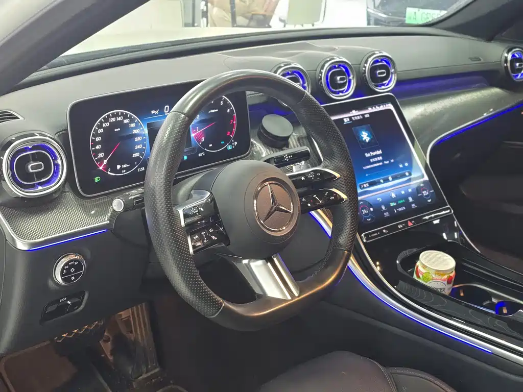 Mercedes-Benz C-Class — миниатюра 11