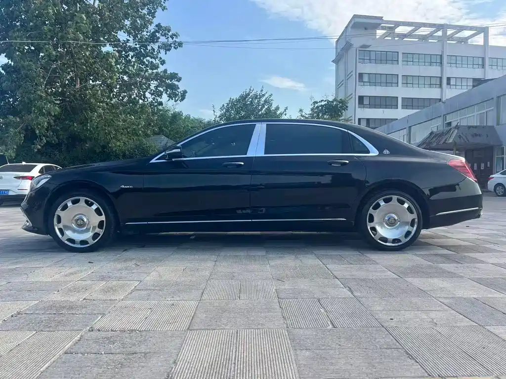 Mercedes-Benz S-Class — миниатюра 4