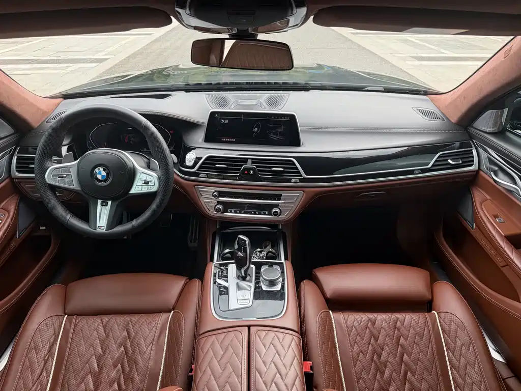 BMW 7 Series 7 2021 740Li xDrive Executive M Sport