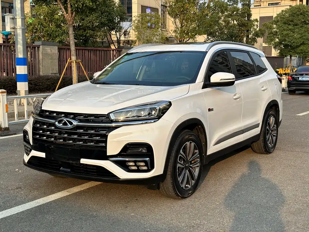 CHERY TIGGO 8