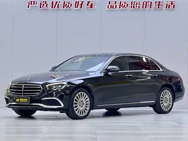 MERCEDES-BENZ E CLASS 2022