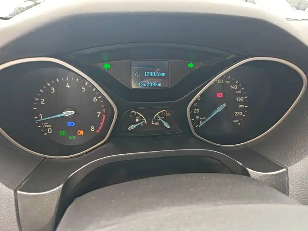 Ford Focus — миниатюра 12