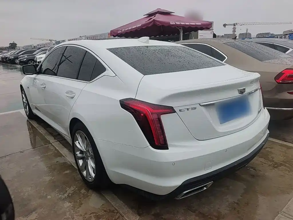 Cadillac CT5 — миниатюра 5