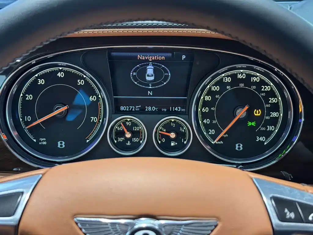 Bentley Flying Spur — миниатюра 11