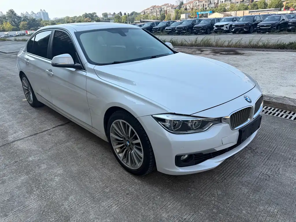 BMW 3 Series — миниатюра 3