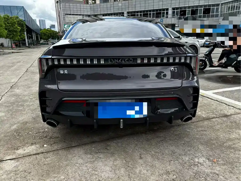 Lynk & Co 03 — миниатюра 8