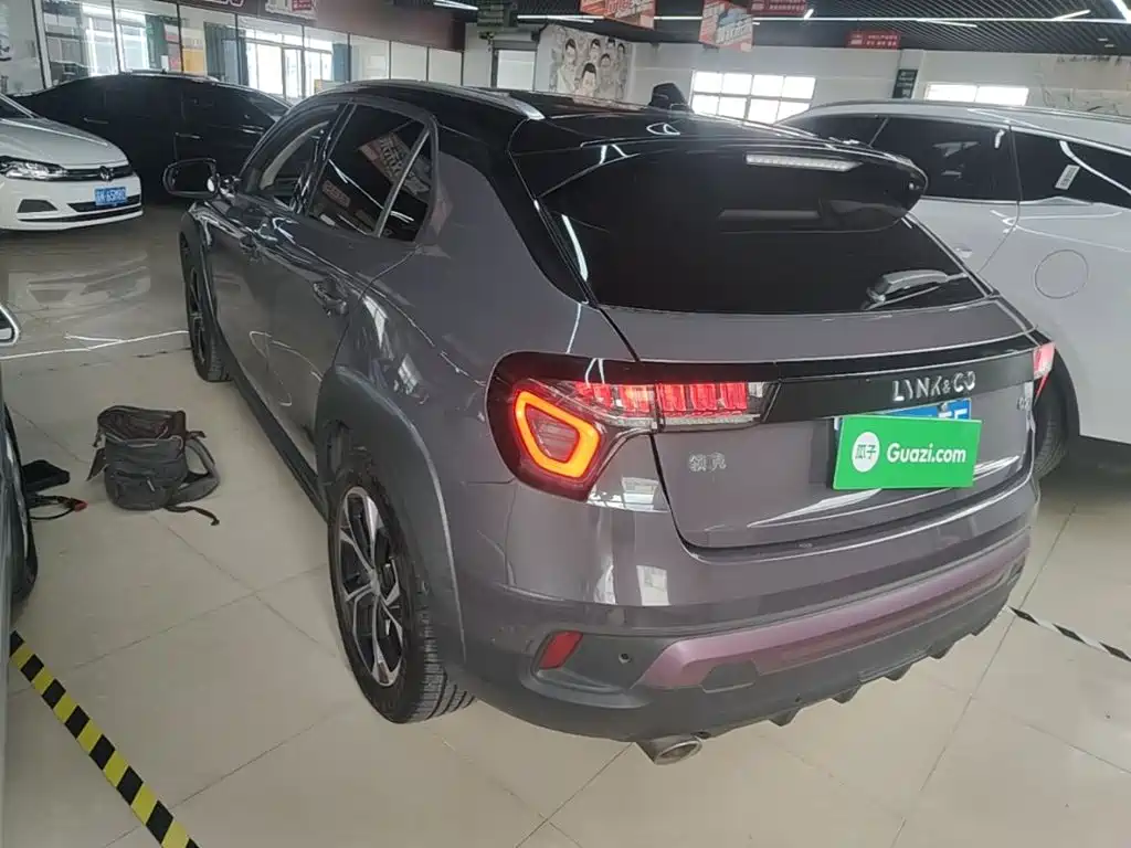 Lynk & Co 02 — миниатюра 5