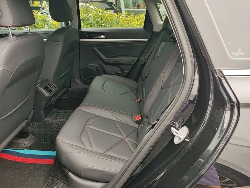 Volkswagen Lavida — миниатюра 17