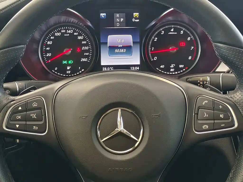 Mercedes-Benz C-Class — миниатюра 12