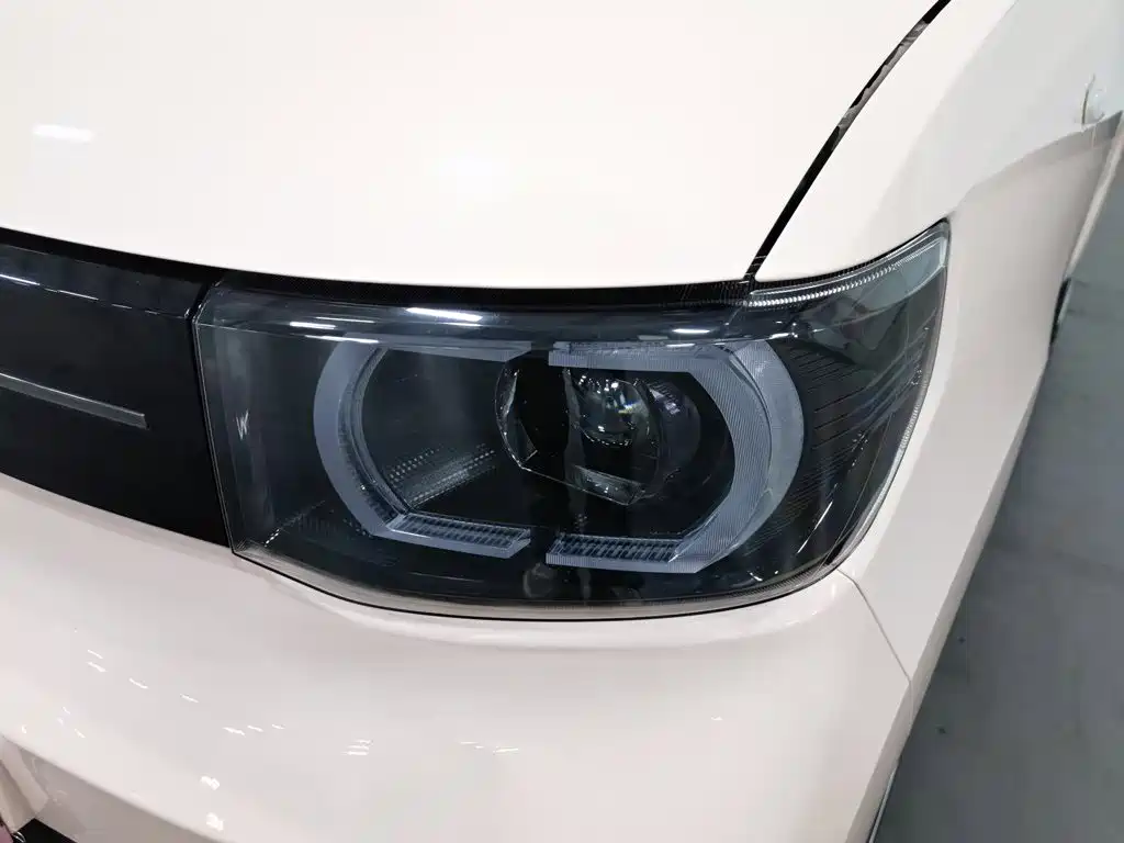 Wuling MINIEV — миниатюра 7