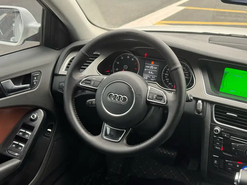 Audi A4L — миниатюра 8