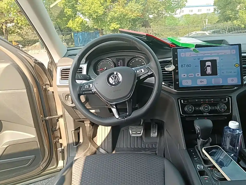 Volkswagen Teramont — миниатюра 11