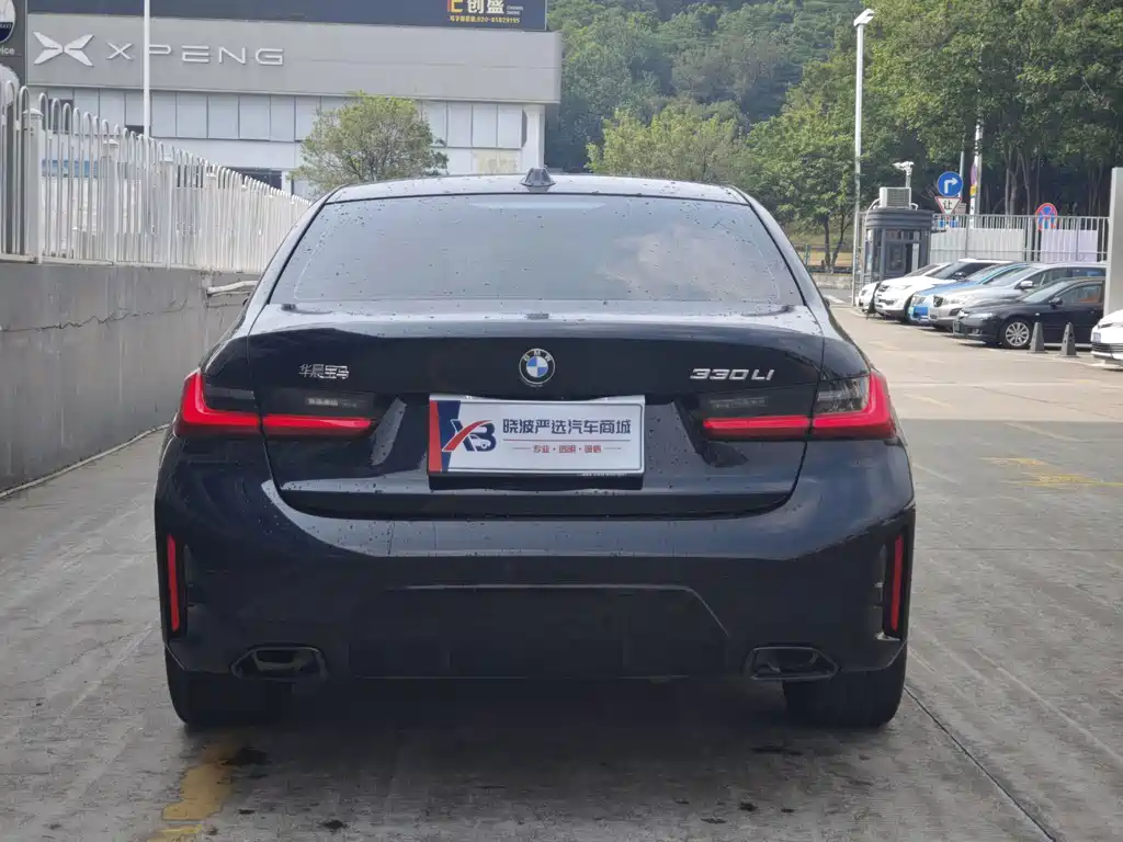 BMW 3 Series — миниатюра 2