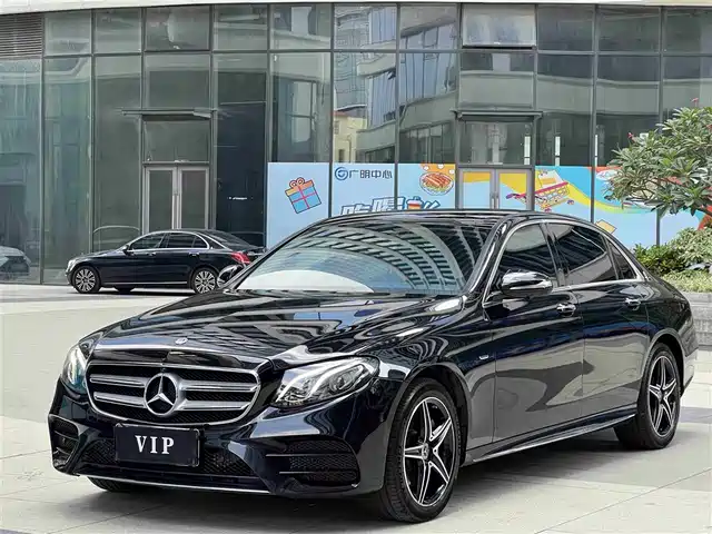 MERCEDES-BENZ  E CLASS