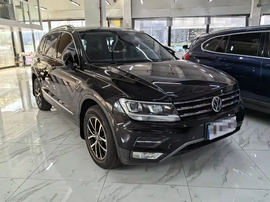 Volkswagen Tiguan L — миниатюра 3
