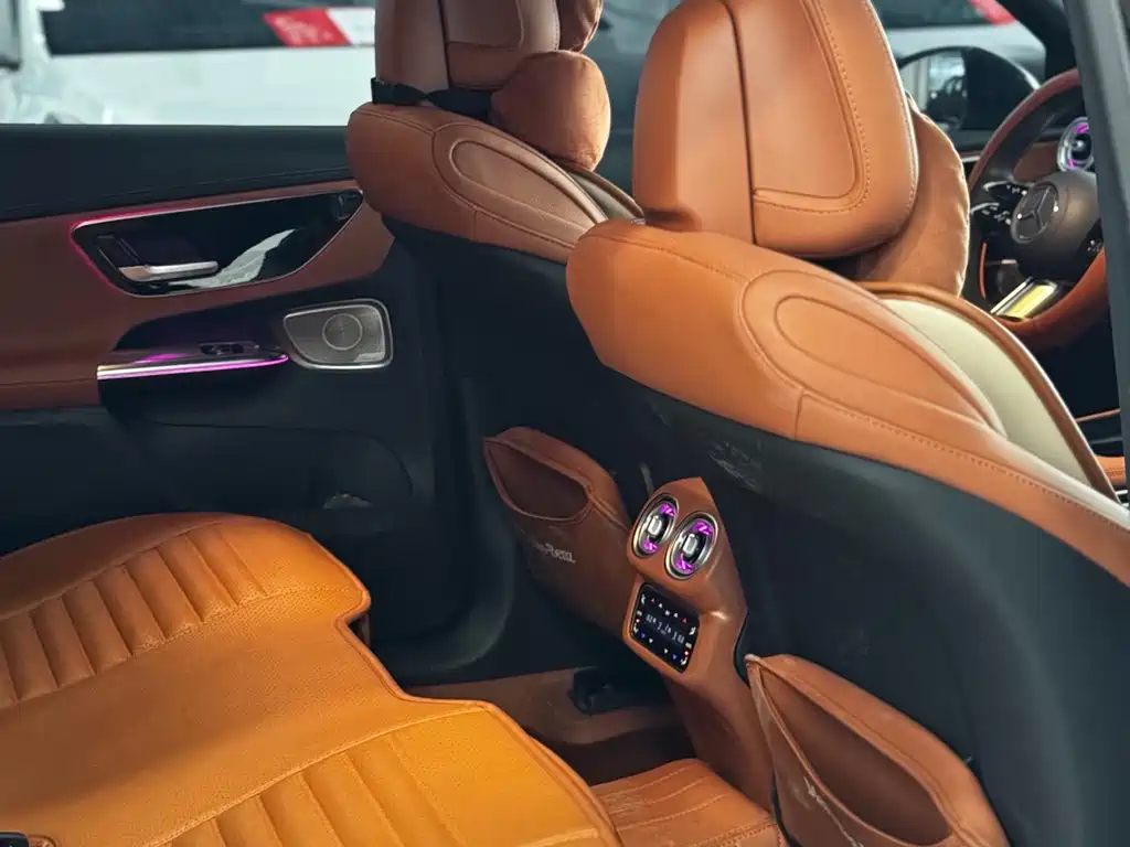 Mercedes-Benz GLC — миниатюра 10