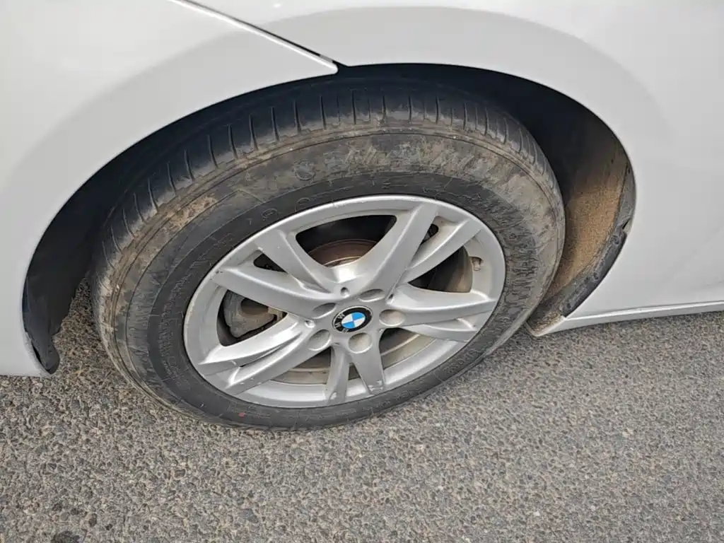 BMW 2 Series Active Tourer — миниатюра 23