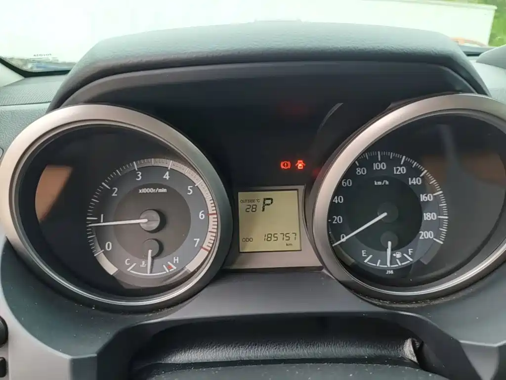 Toyota Prado — миниатюра 12