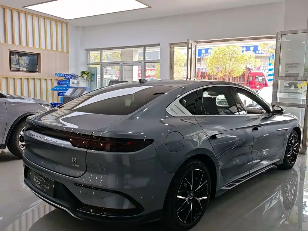 BYD Han — миниатюра 5