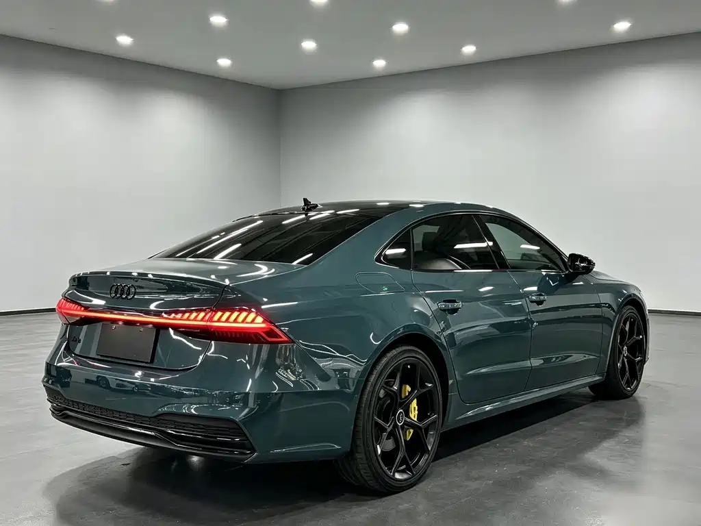 Audi A7L — миниатюра 5