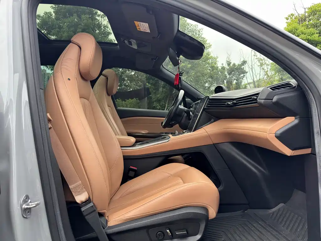 NIO ES6 — миниатюра 9