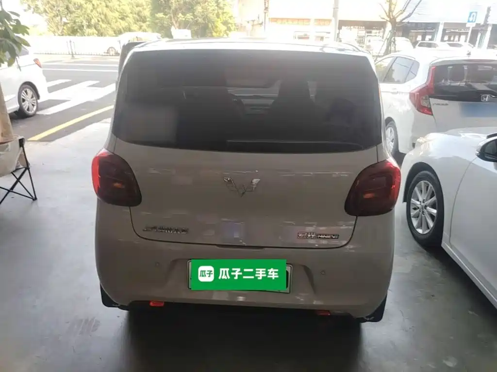 Wuling MINIEV — миниатюра 6
